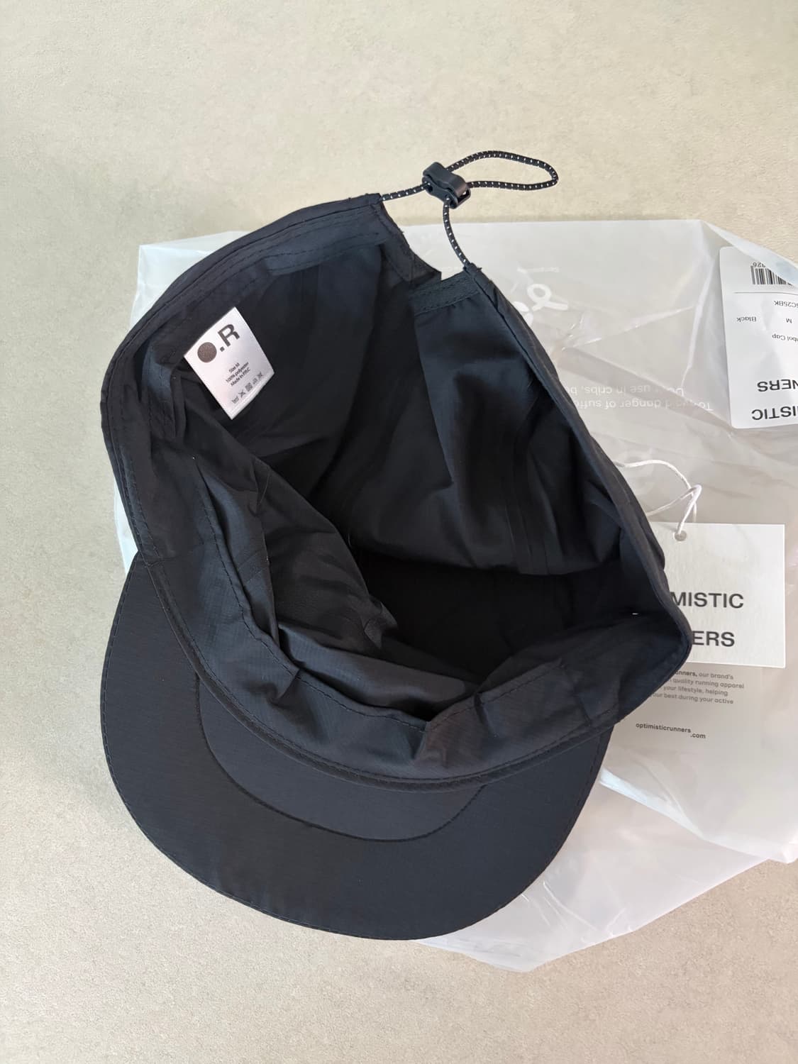 Optimistic Runners 블랙 캡 상품이미지2