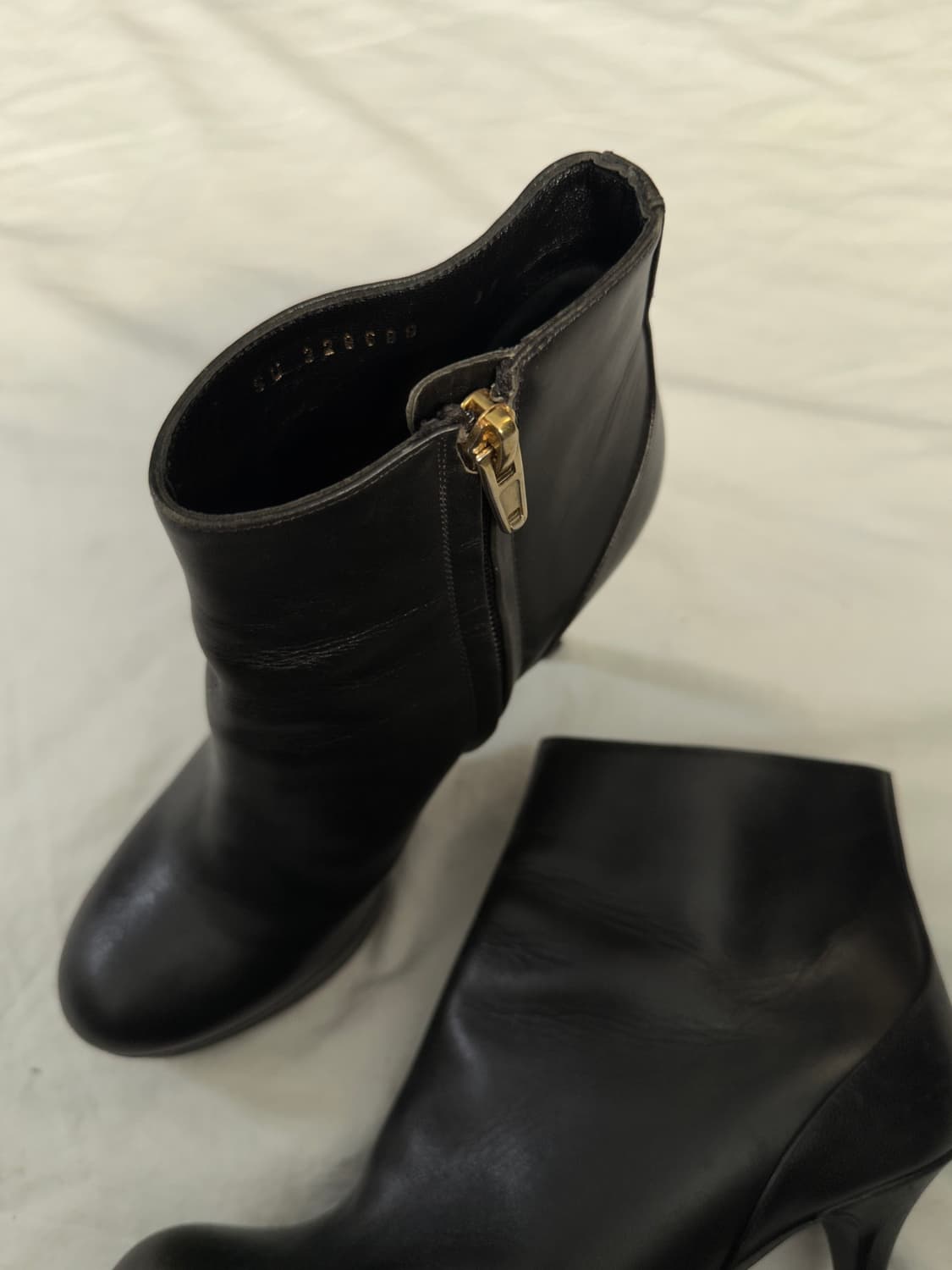 생로랑 플랫폼 앵클부츠 상품이미지2