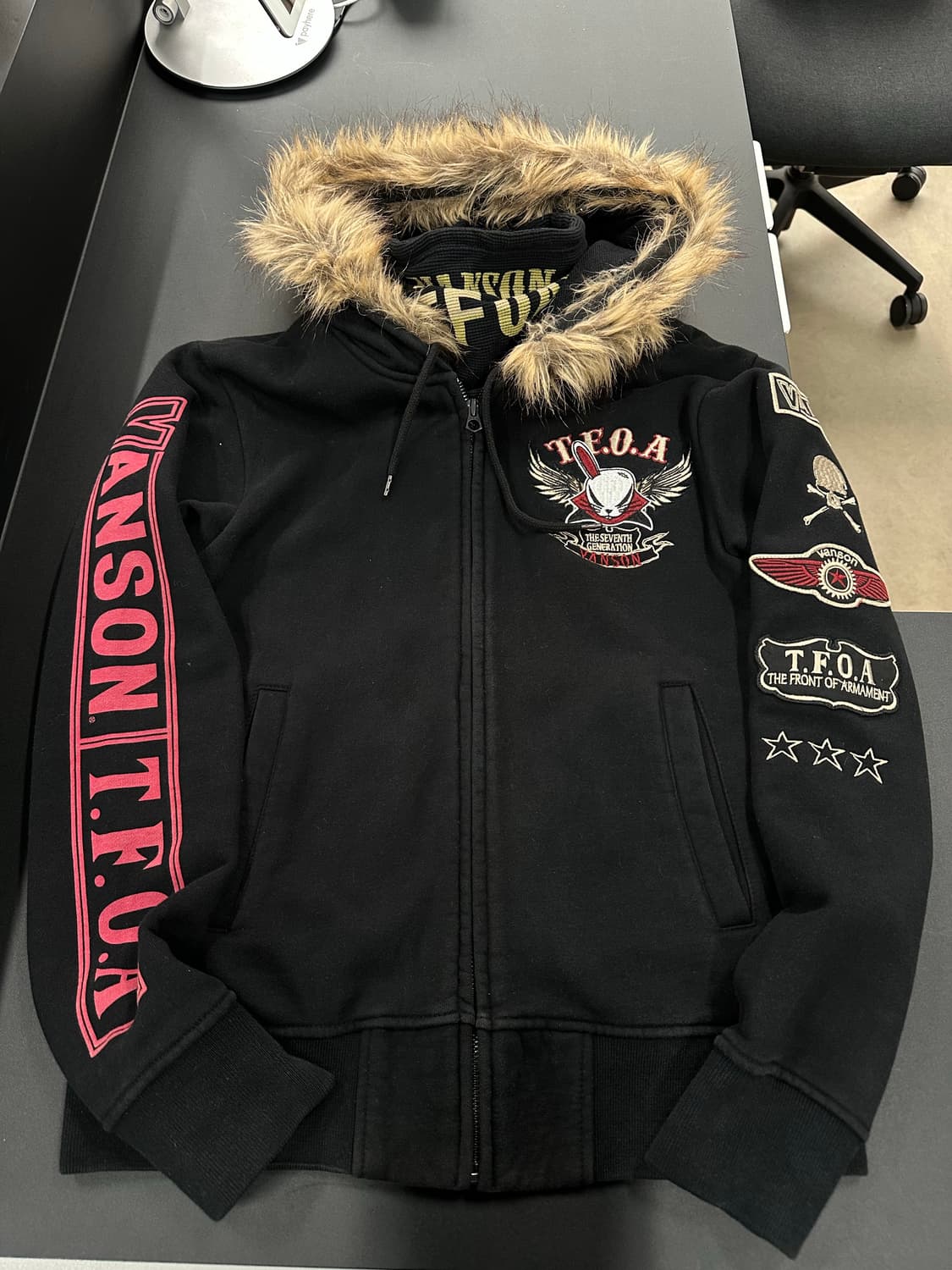 벤슨 x T.F.O.A 윙버니 넥워머 울프죠 코튼 후드자켓 상품이미지7