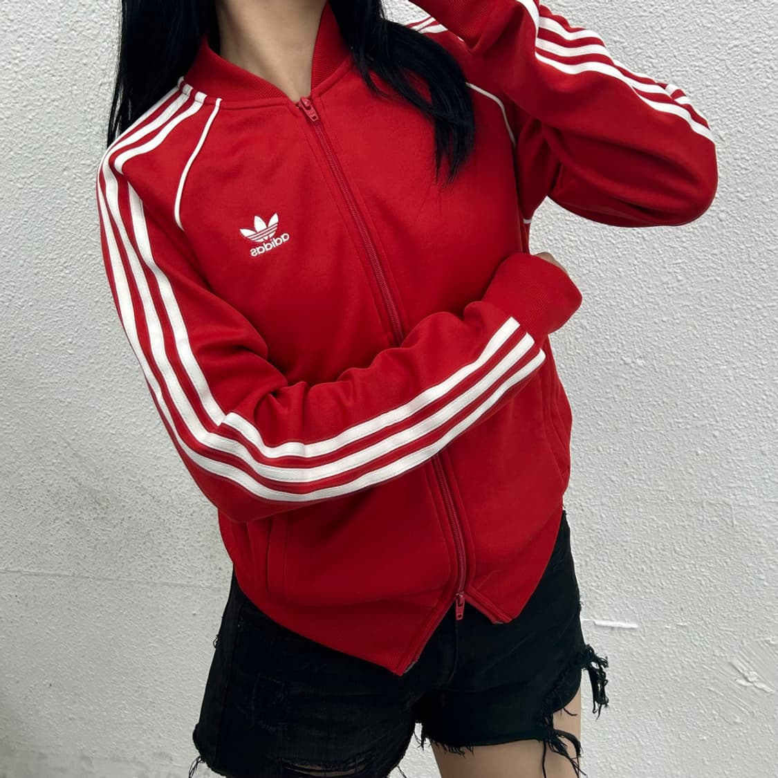 아디다스 화이트라인 투웨이 레드 트랙탑 S 상품이미지1
