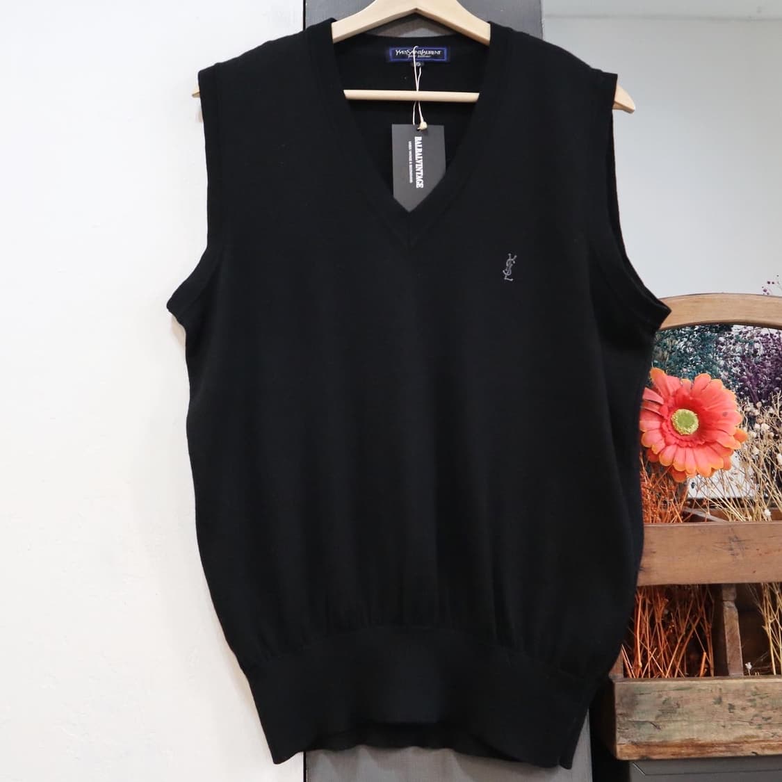 입생로랑 니트 베스트  상품이미지1