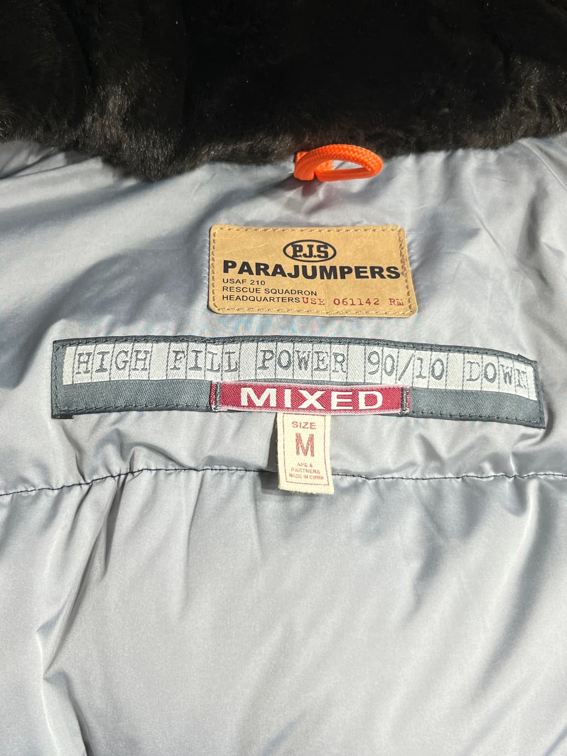 파라점퍼스 d hole 가죽파카 상품이미지9