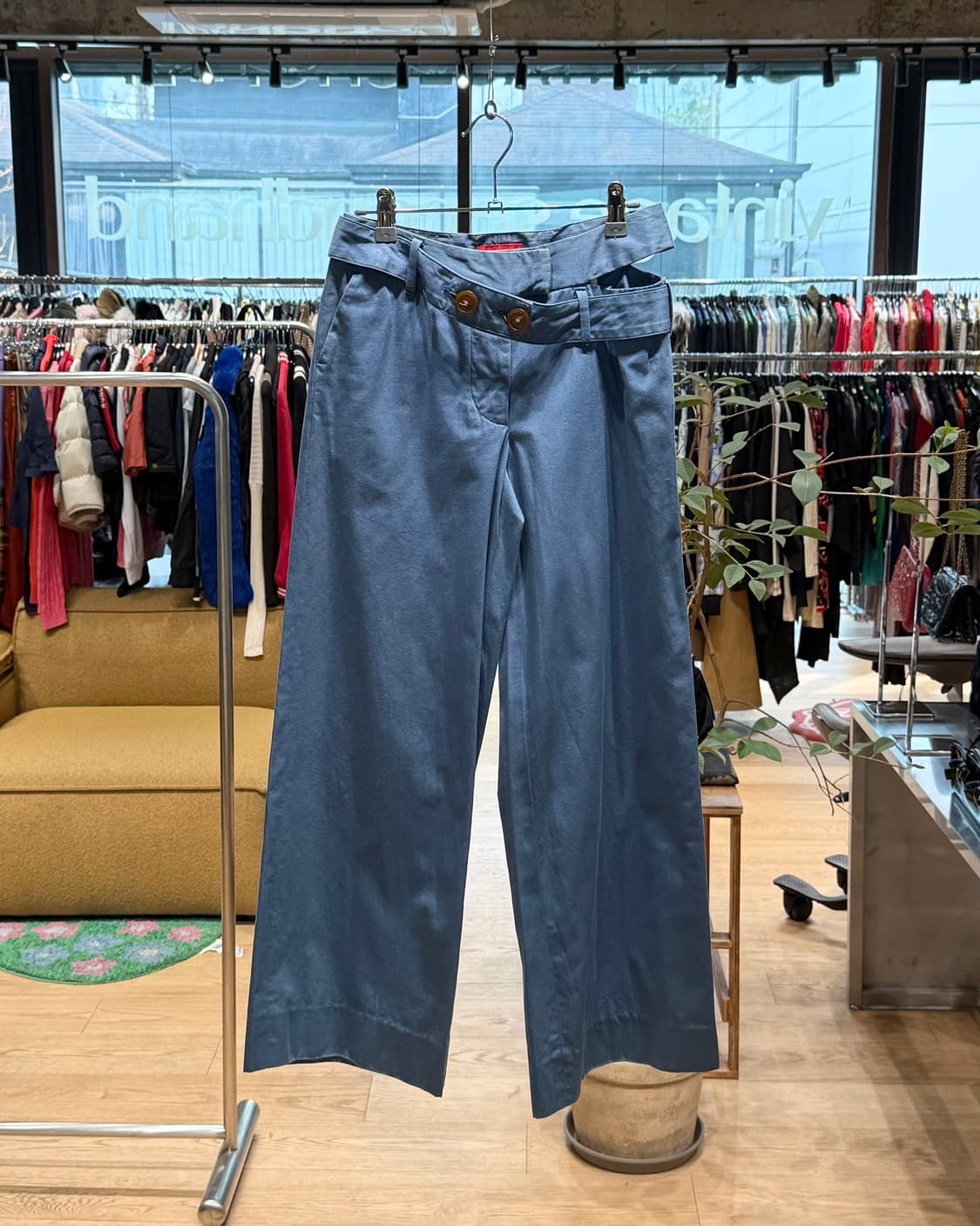 비비안 웨스트우드 블루 컷아웃 팬츠 상품이미지1