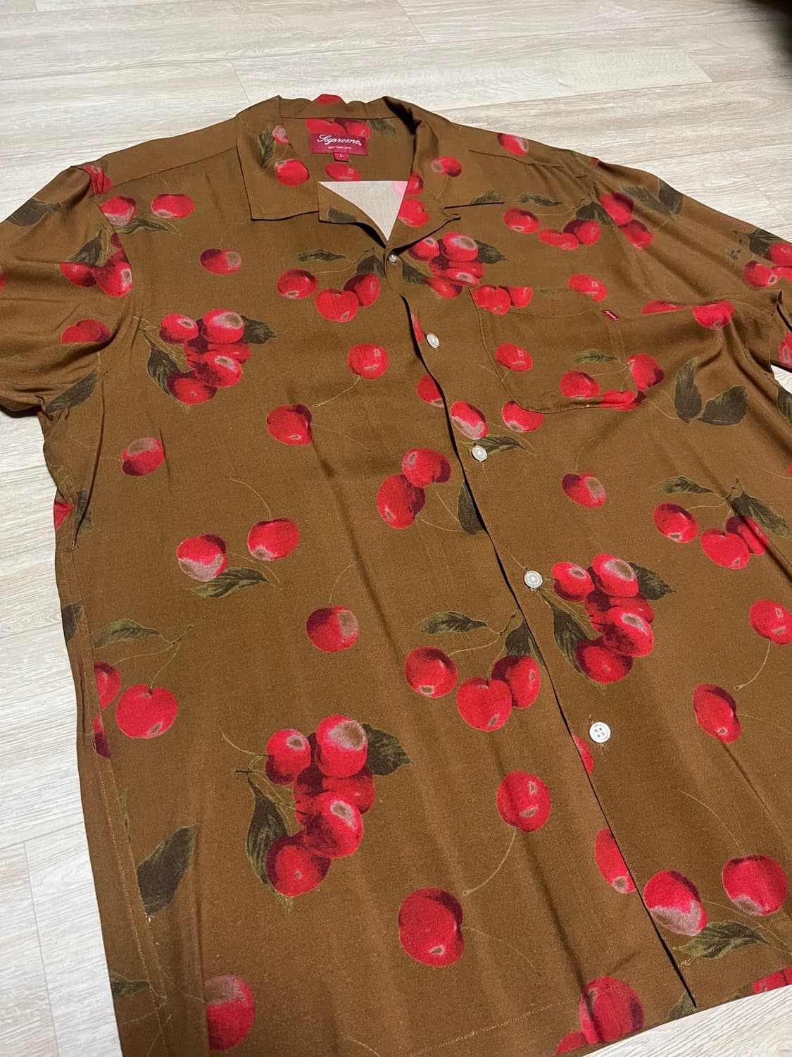 슈프림 체리 레이온 셔츠 상품이미지3