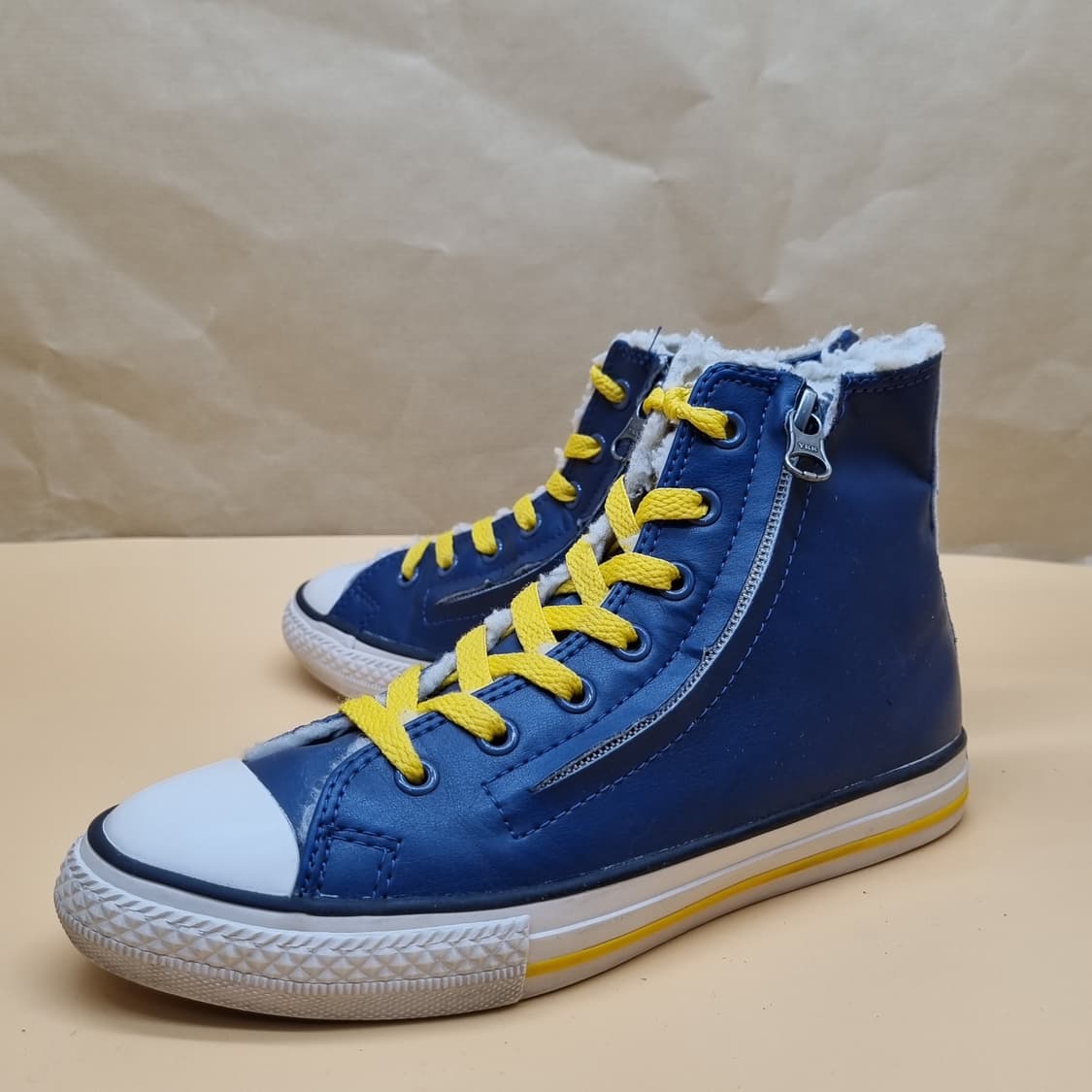 컨버스 척테일러 안감털 하이탑210 상품이미지1