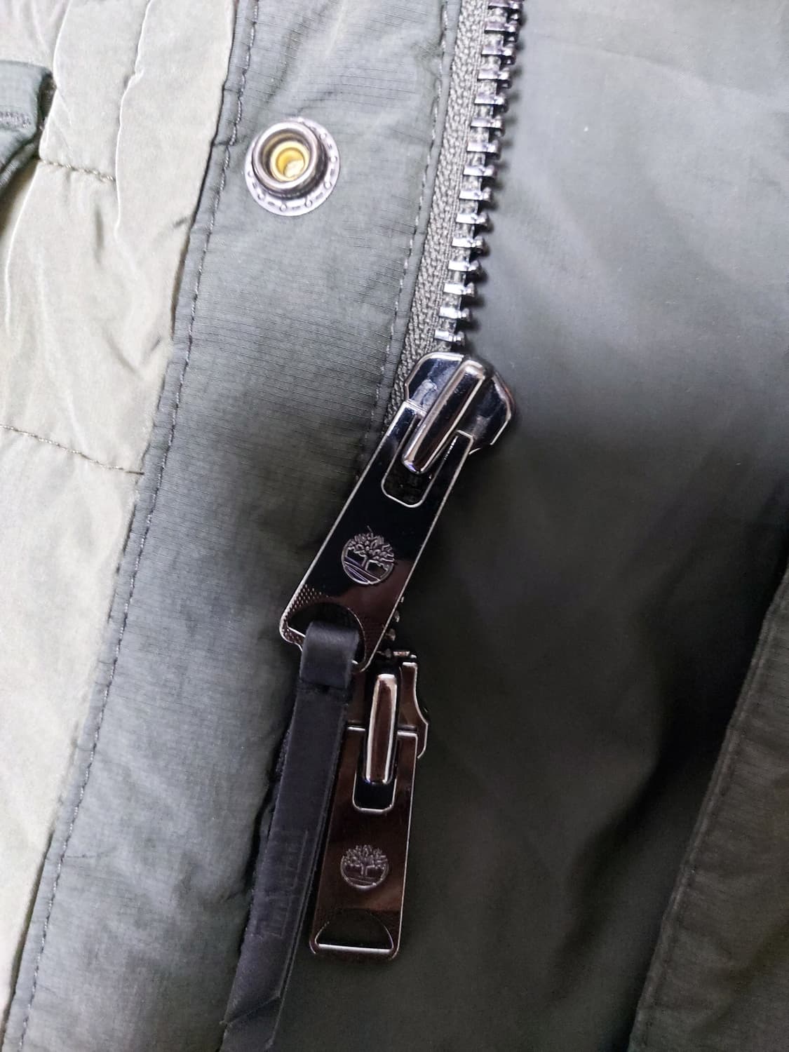 팀버랜드 남성 하프 패딩 자켓(XL)

 상품이미지8