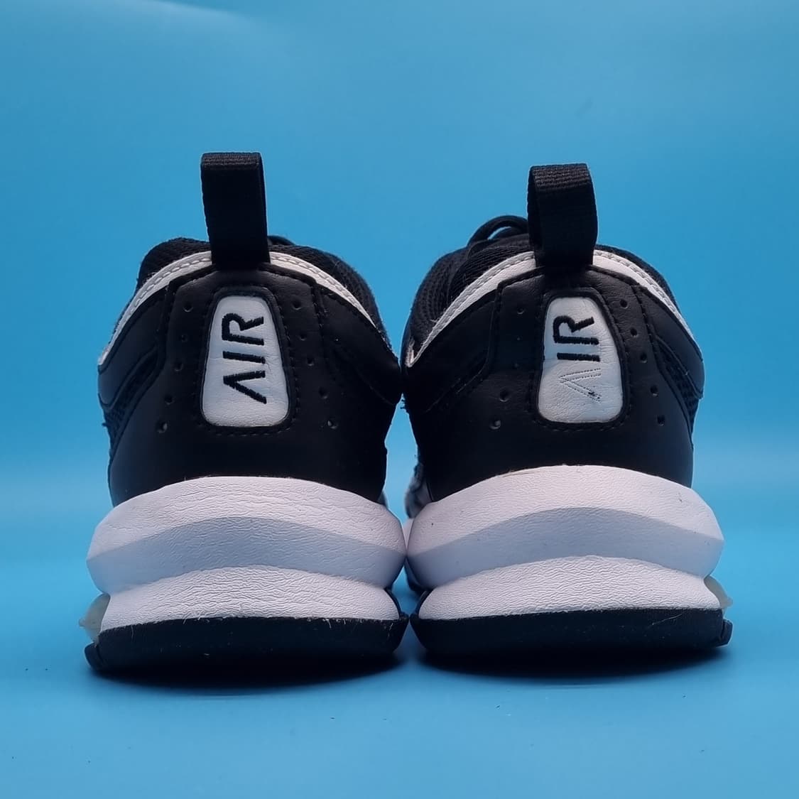 나이키 에어맥스AP 블랙 여성운동화240  상품이미지4