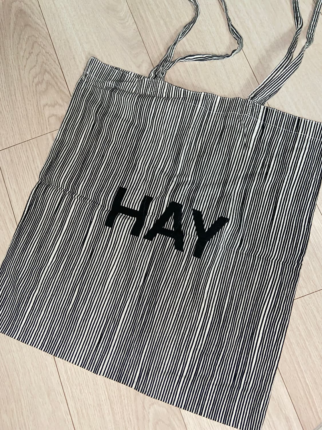 HAY 토트백 상품이미지1