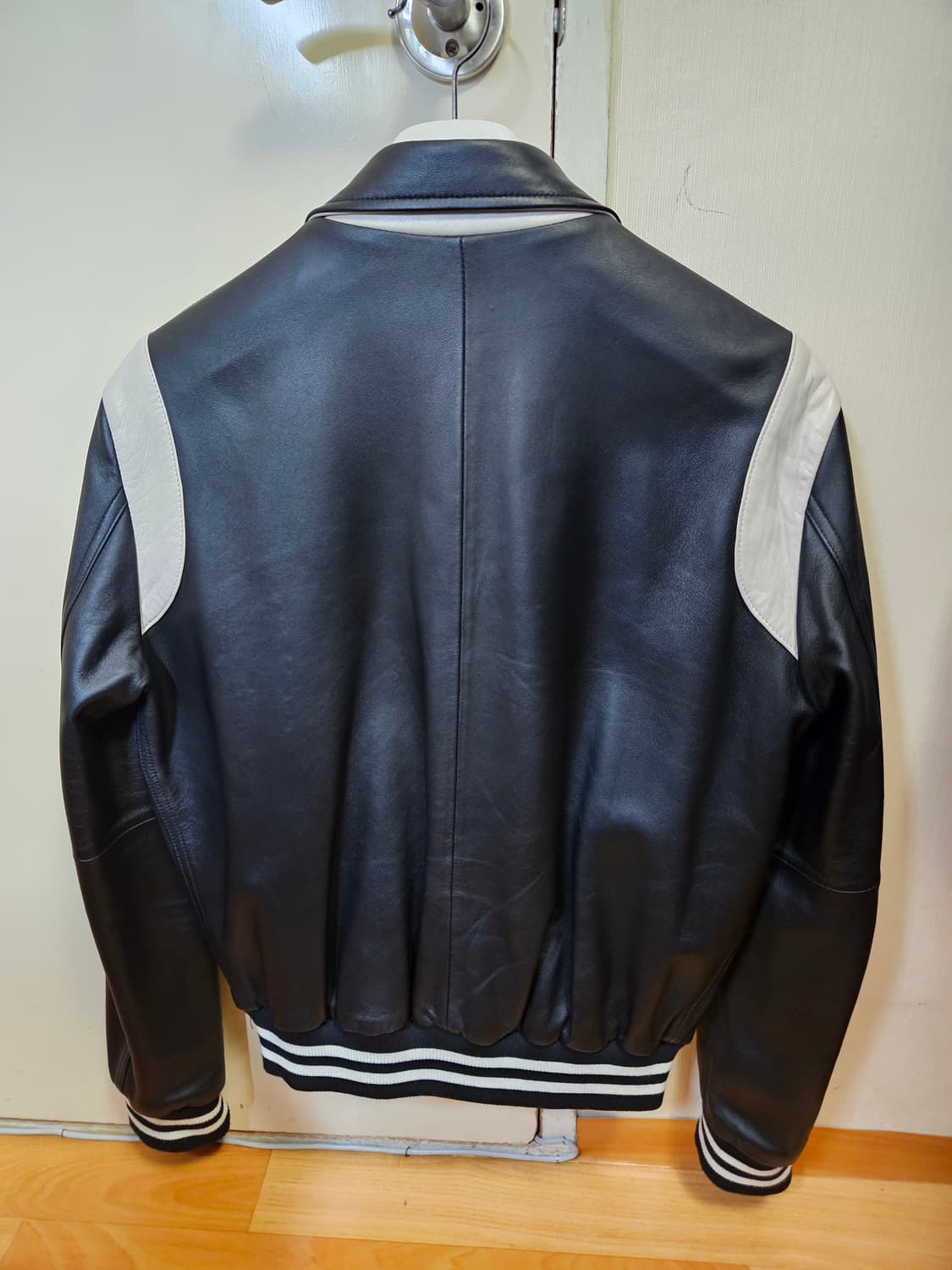 95 M) 롤링스튜디오 램스킨 양가죽 바시티 레더 자켓 상품이미지3