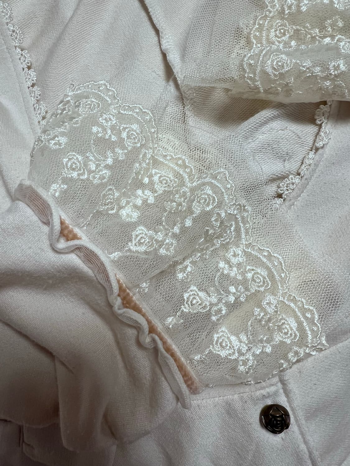 엑시즈팜 아이보리 장미 가디건 레이스 상품이미지5