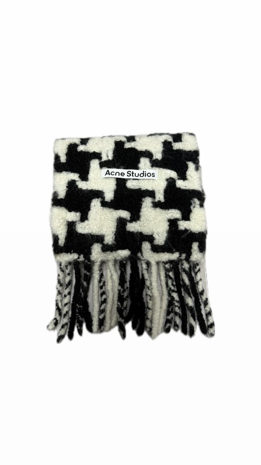 아크네 스튜디오 하운즈투스 알파카 프린지 머플러 화이트 블랙 상품이미지2