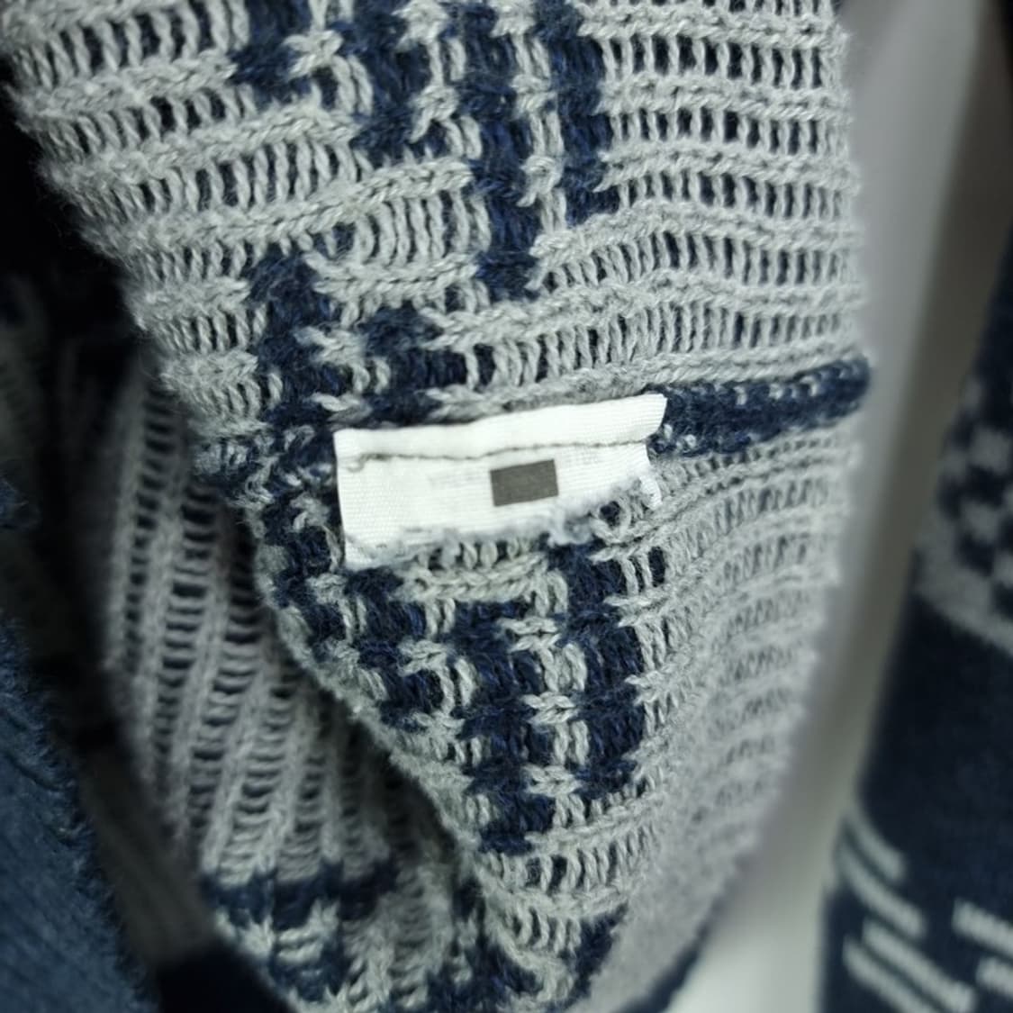 [홀리스터] 에스닉 패턴 니트 M19901 상품이미지7