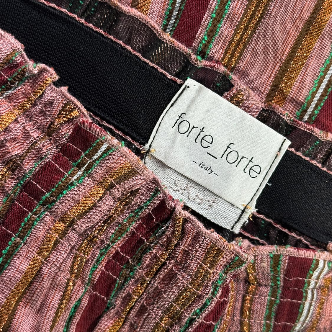 포르테포르테 메탈 스트라이프 스커트 상품이미지2