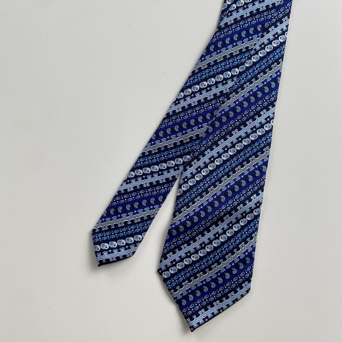 에밀리오푸치 (Emilio Pucci)명품정품넥타이 8.6cm 상품이미지1