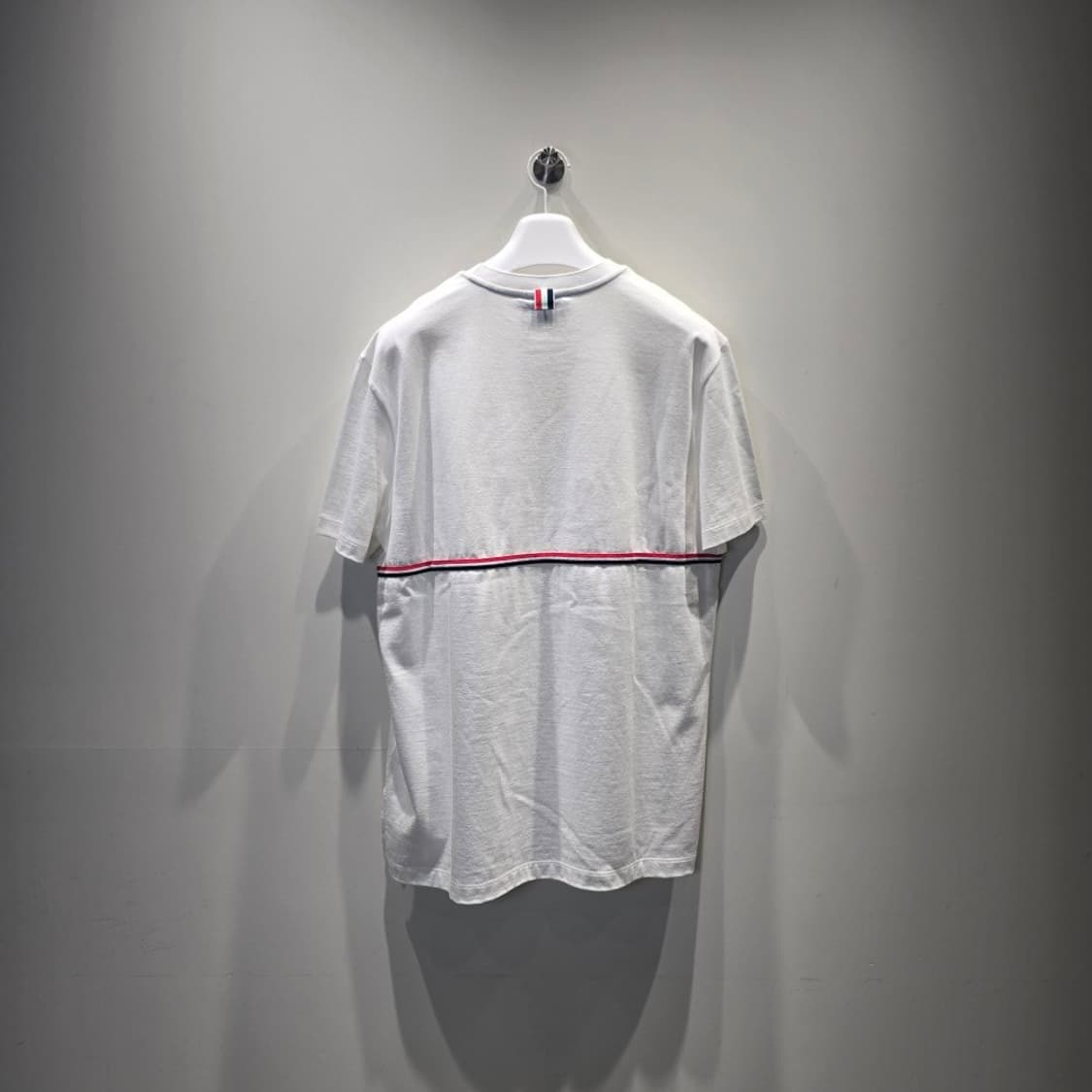 [정품] 톰브라운 RWB 스트라이프 반팔 티셔츠 화이트 3 상품이미지2