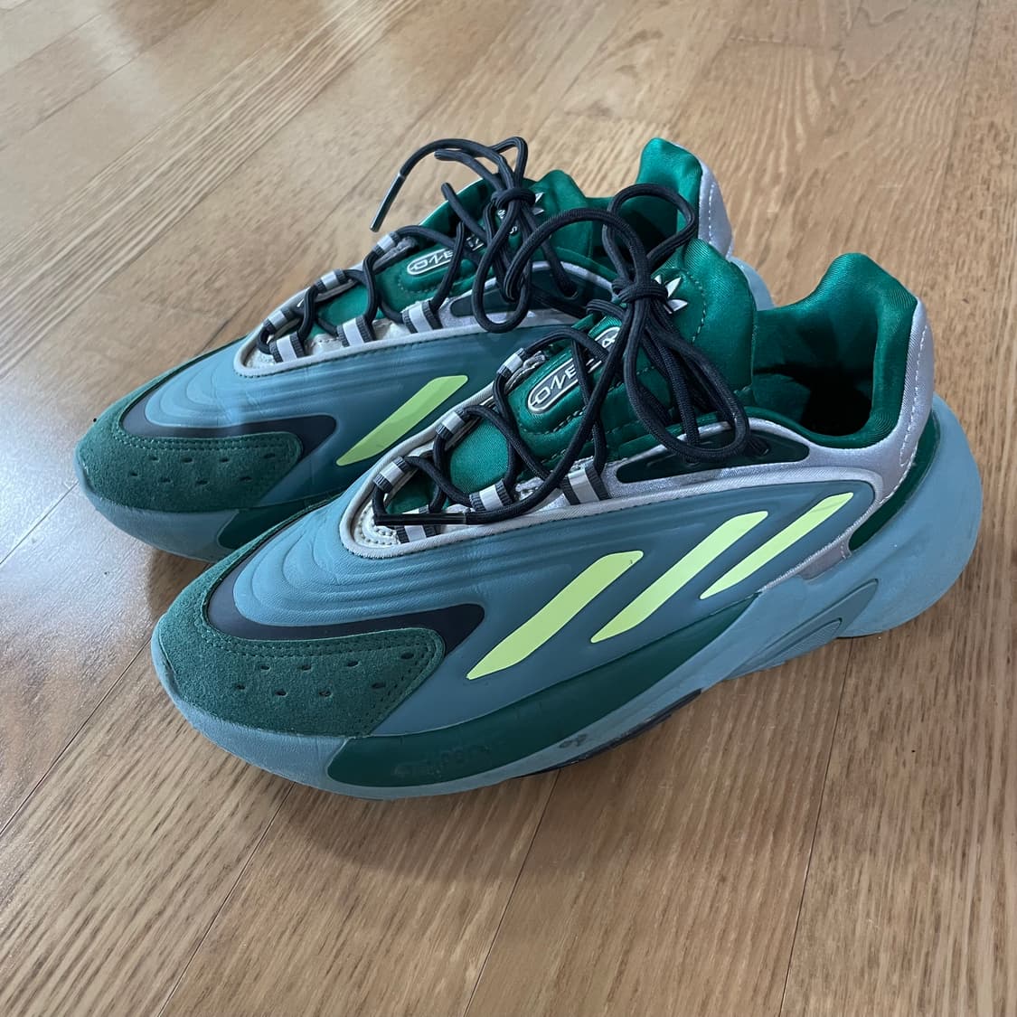 아디다스 오젤리아 스니커즈 235 상품이미지3