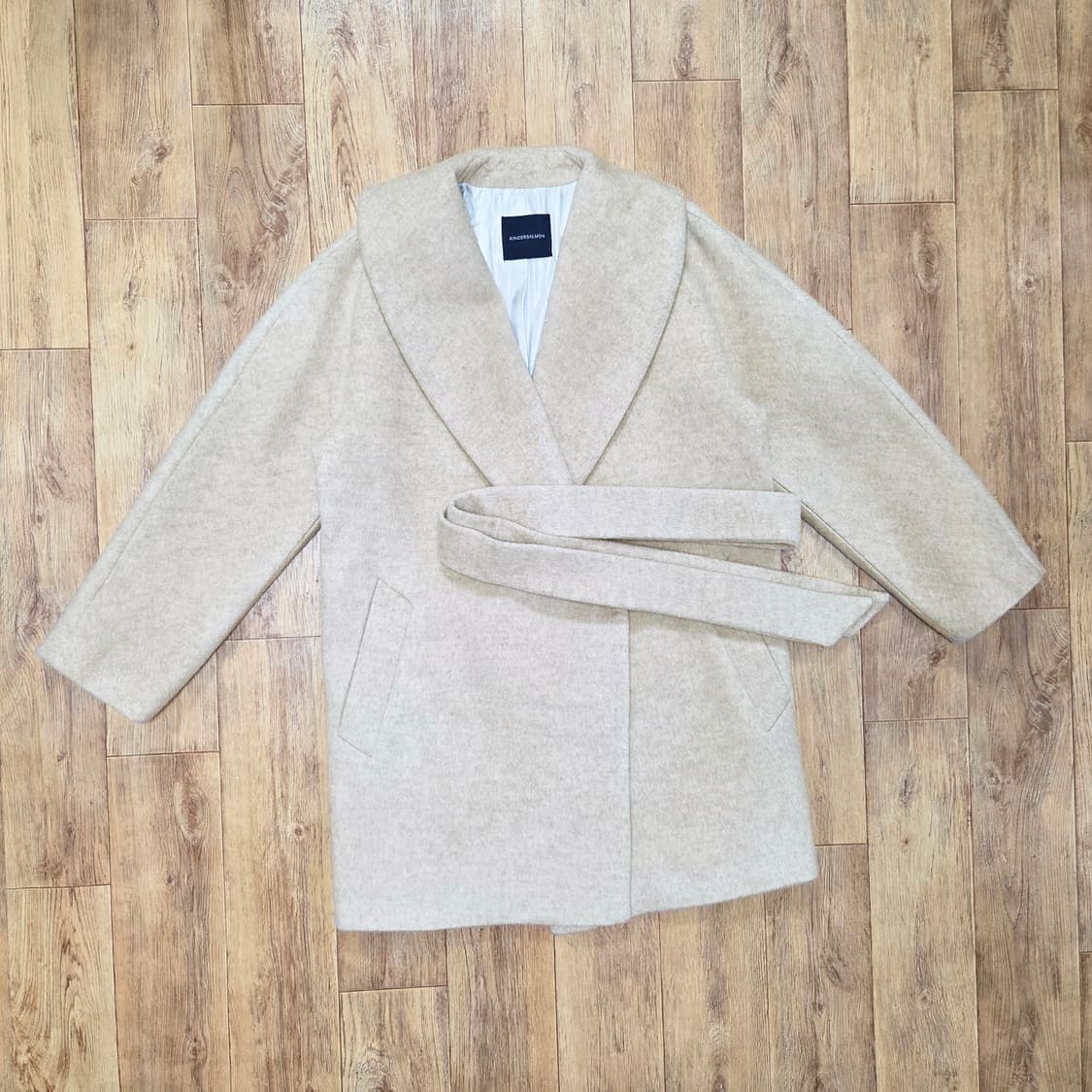 킨더살몬(KINDERSALMON) 숄카라 울코트 55-66 상품이미지3