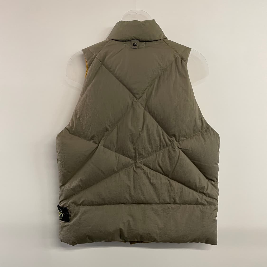 스톤 아일랜드 쉐도우 프로젝트 패딩조끼 상품이미지7