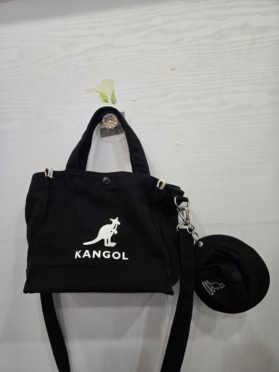 KANGOL 캉골 크로스백! 장식 동전지갑도 있어요!~ 상태 굿굿굿! 상품이미지1