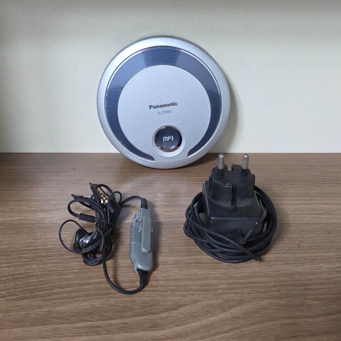 파나소닉 포터블 CD플레이어 SL-CT500 상품이미지1