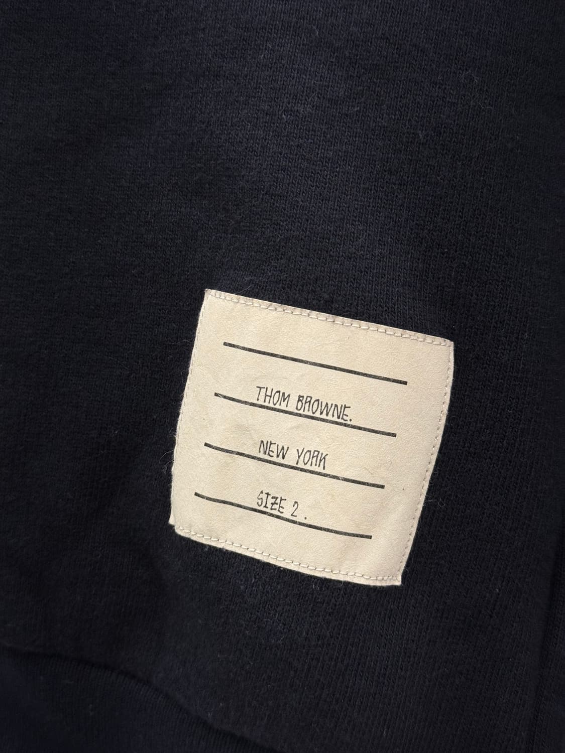 [2] 톰브라운 백삼선 맨투맨 상품이미지3