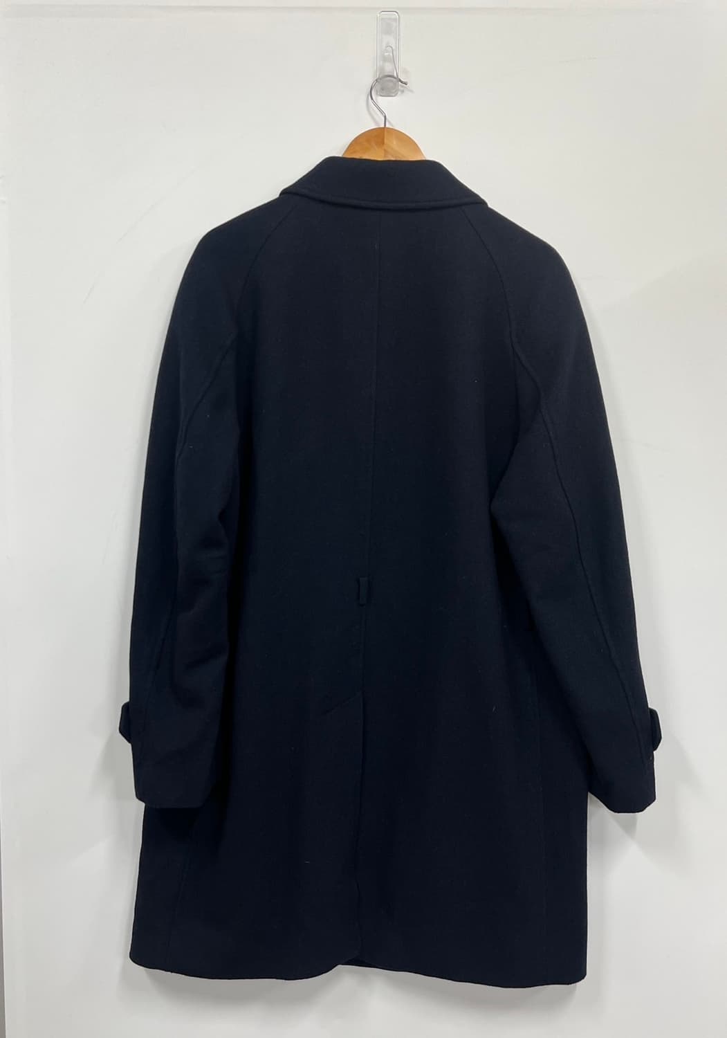 유니클로 JW앤더슨 네이비 모직 싱글 남성 코트 상품이미지7