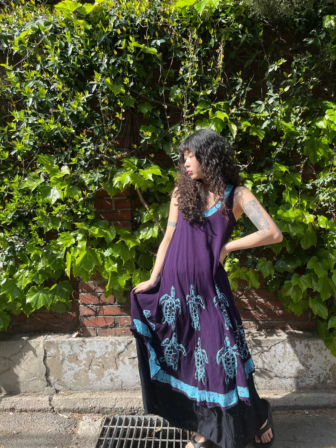 바다 거북이 자수 미디 원피스 상품이미지1