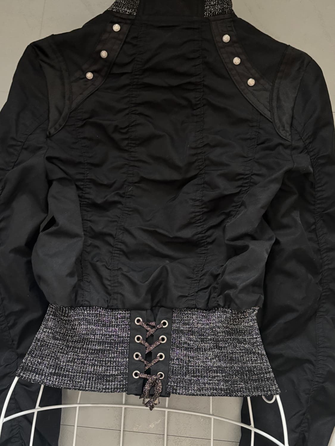 Black High-neck Shirring Eyelet Zipup 상품이미지9