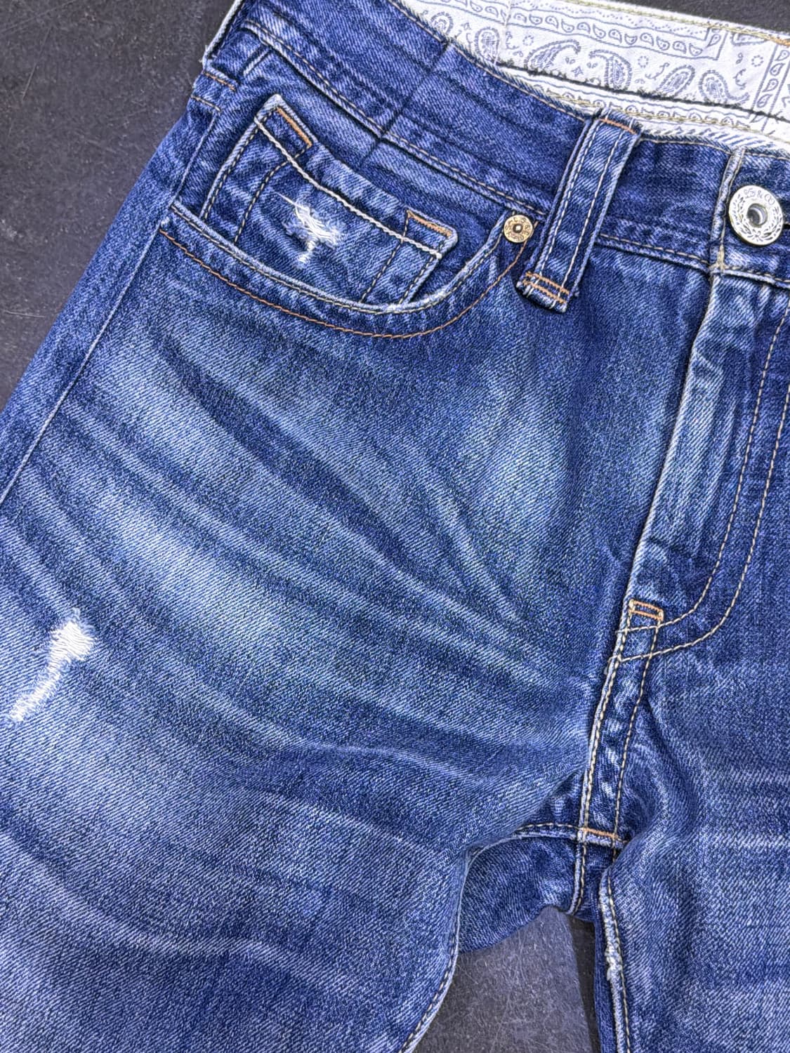 리바이스 523 스트레이트핏 백포켓 빈티지 데미지 워싱 데님팬츠 32 상품이미지4