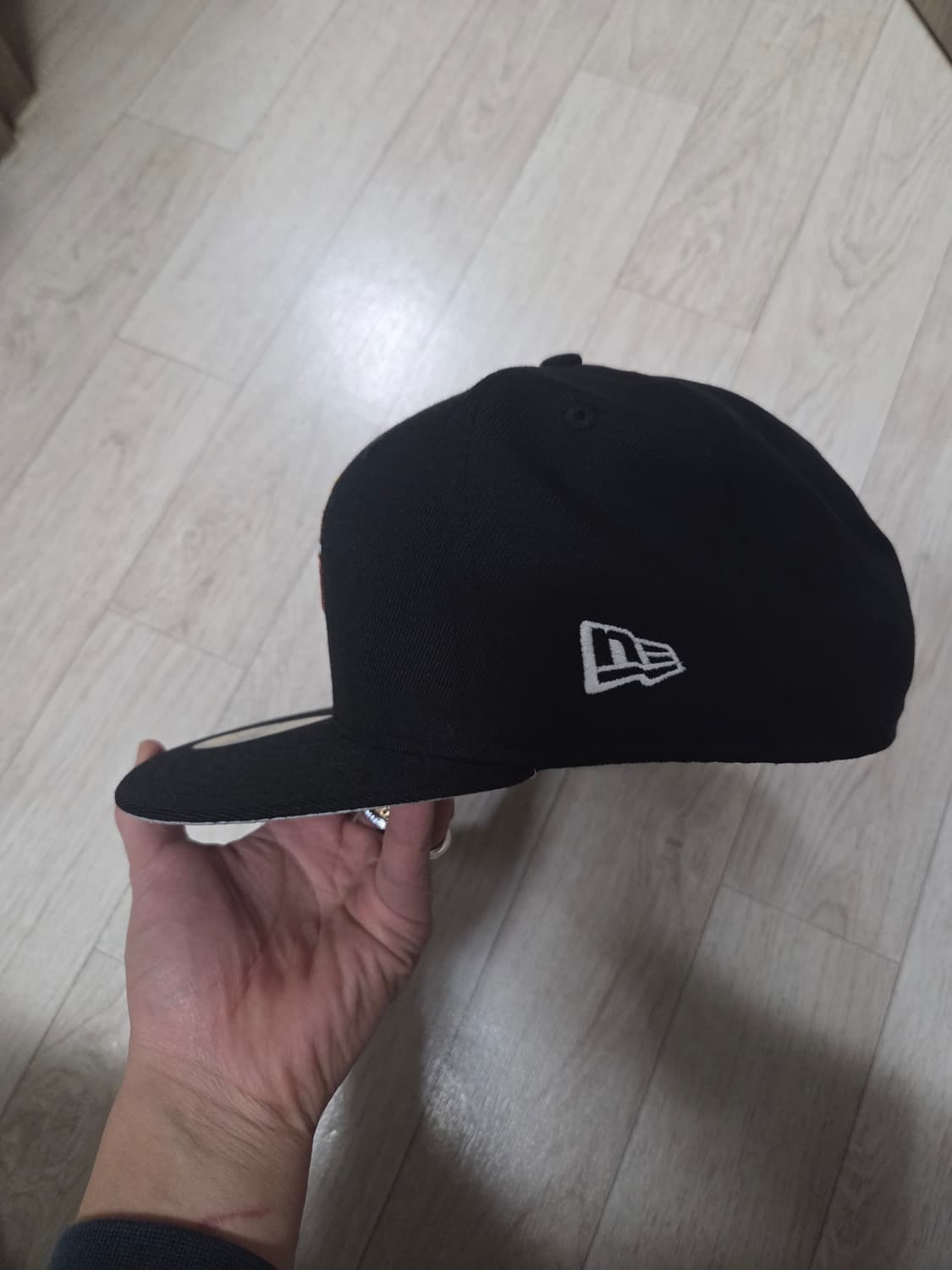 루피 뉴에라 한정판 모자  상품이미지2