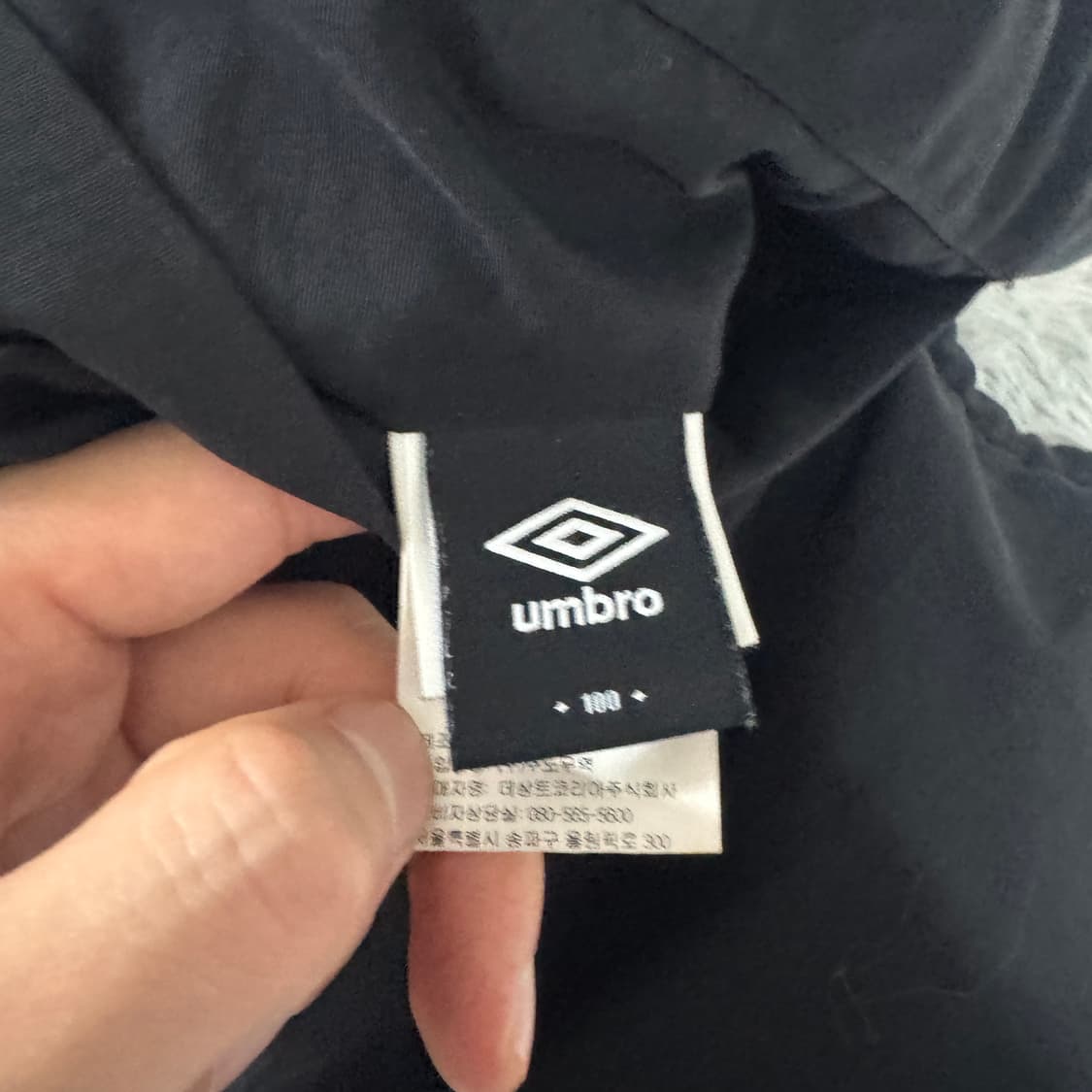 엄브로 컬러블록 리버시블 후리스 집업 L사이즈  상품이미지4