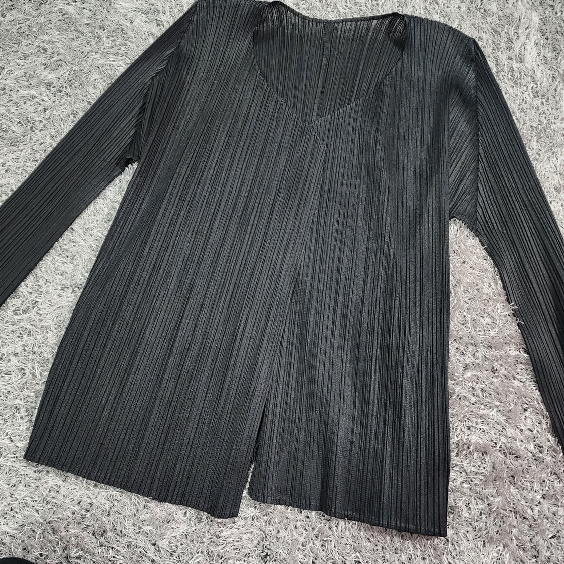 이세이미야케 플리츠플리즈 가디건 3 상품이미지2