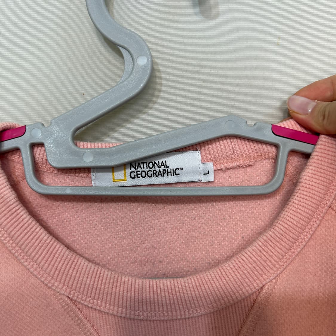 네셔널지오그래픽 남성 기모 맨투맨 100 상품이미지2