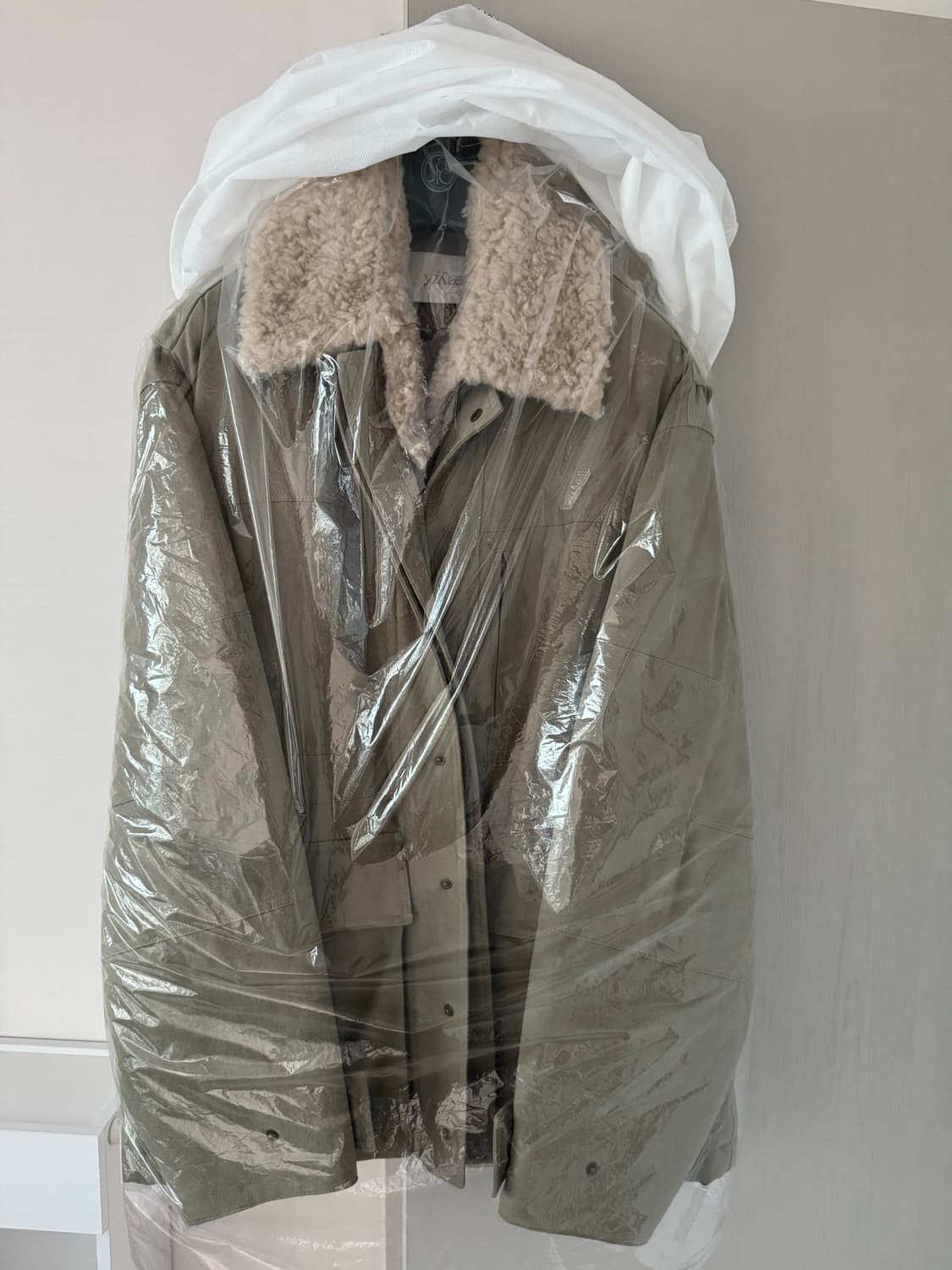 (L) yiyae 이예 셔링 워크 코트 자켓 페이드 그린 상품이미지1