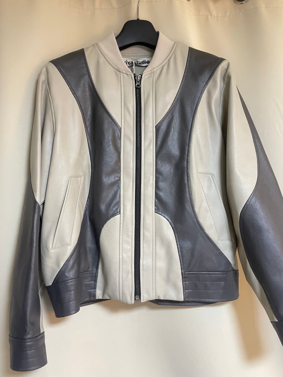 비바스튜디오 레더자켓 상품이미지2