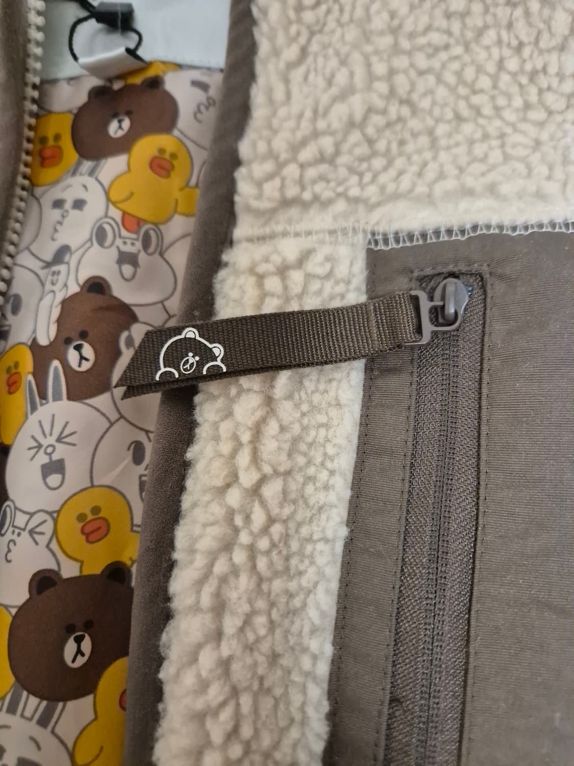 라인 프랜즈 플리스 남여공용 상품이미지3