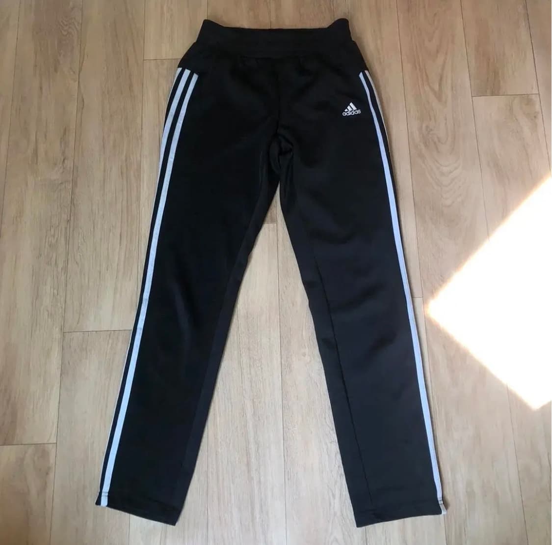 아디다스 adidas CK0162 에센셜 3S 기모 스키니 트레이닝 팬츠 상품이미지1