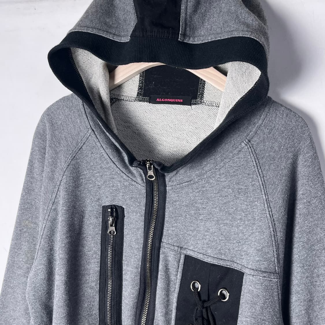 [ALGONQUINS] 알곤퀸즈 본디지 디테일 펑크 후드집업 상품이미지3