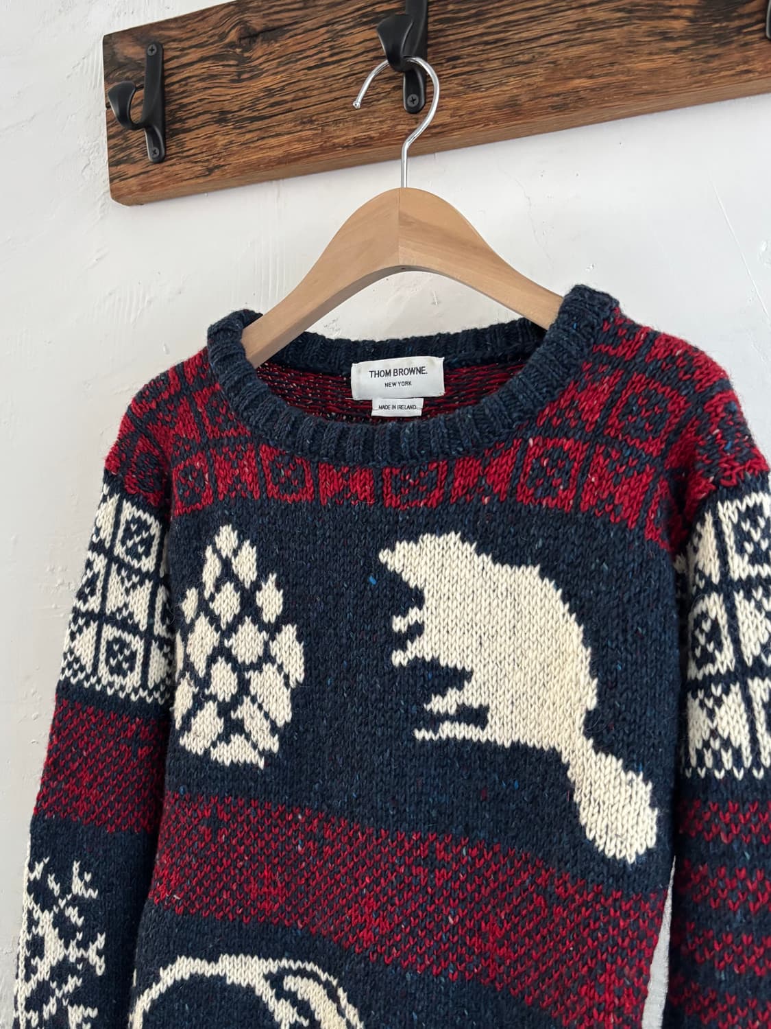 Thom Browne 톰브라운 애니멀패턴 사선완장 모헤어울 니트 상품이미지2