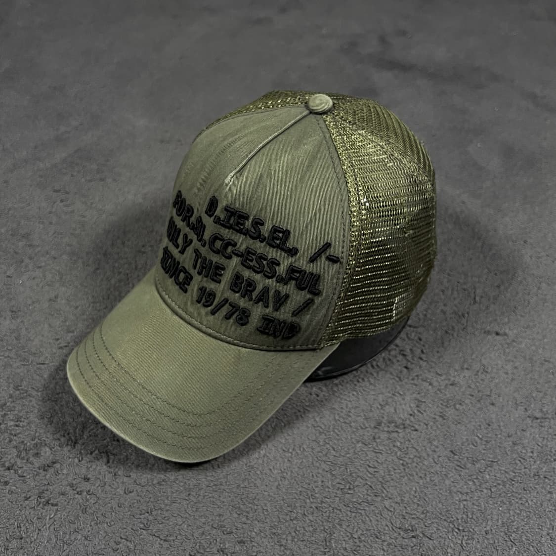 디젤 레터링 매쉬 볼캡 상품이미지1