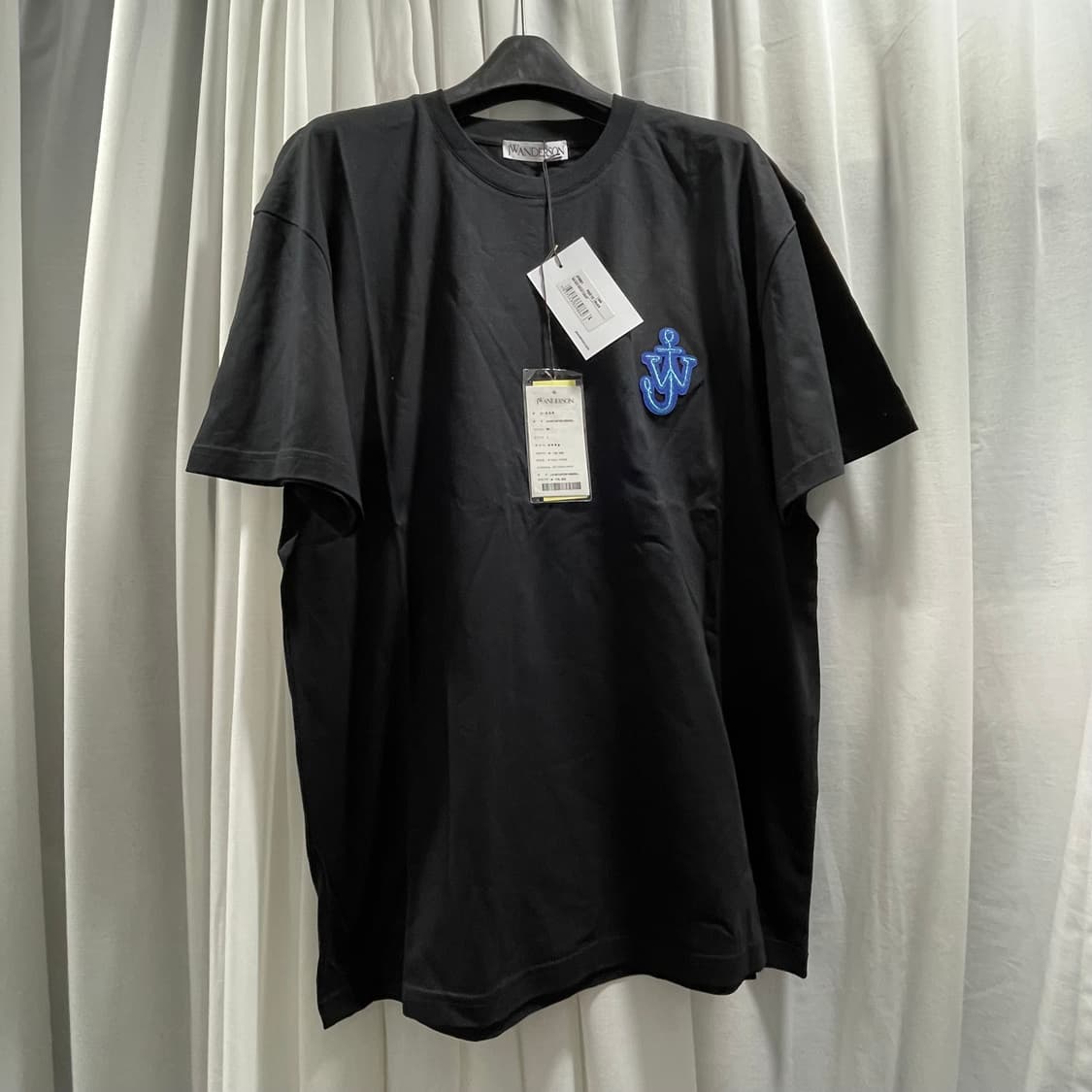 JW앤더슨/ 앵커 로고 패치 반팔티 블랙/ L  JW앤더슨 시그니처 앵커 상품이미지1