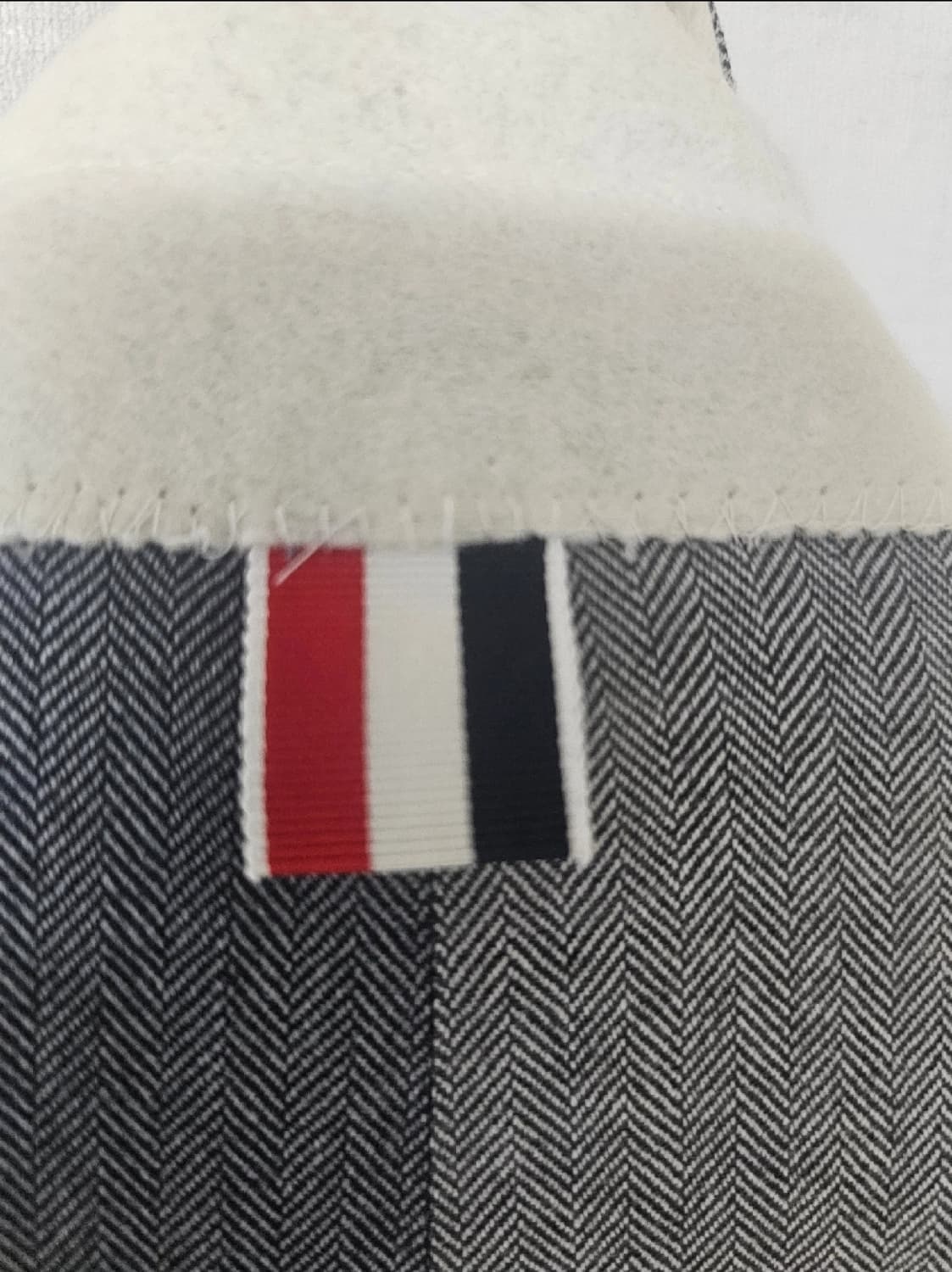 톰브라운 펀믹스 헤링본 울 코트(1/100/S급) 상품이미지7