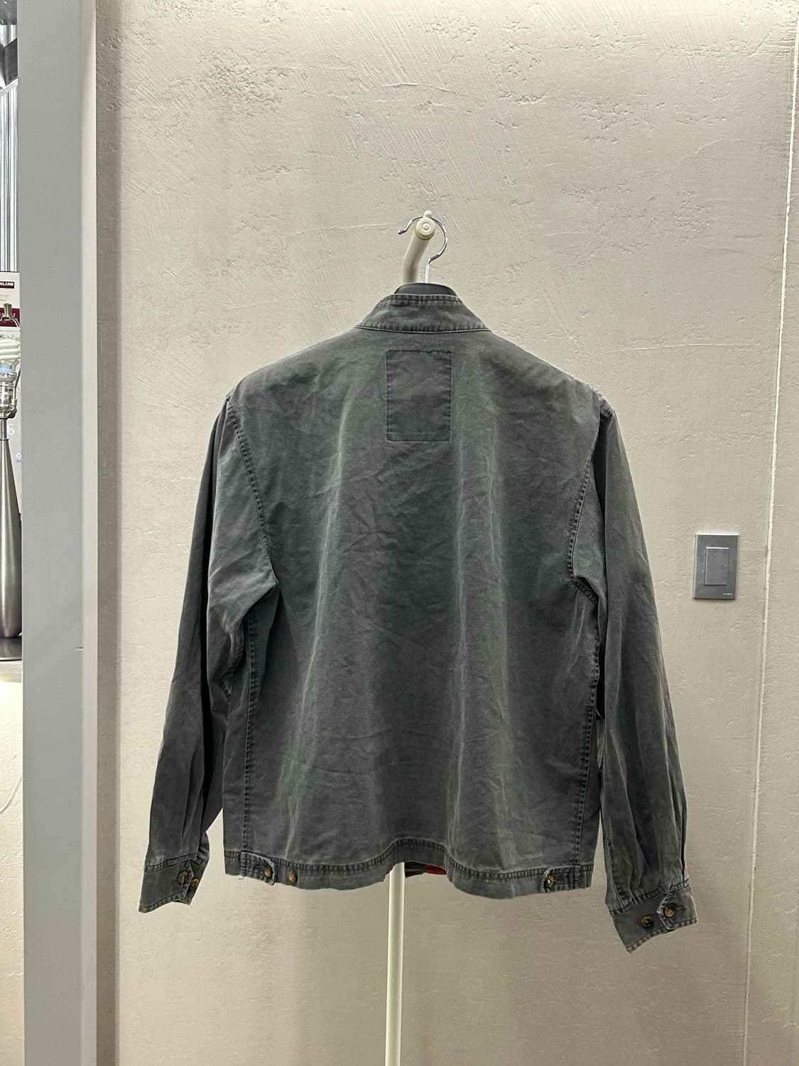 챔피온(Champion) 회색 레드 스트라이프 집업 자켓 상품이미지3