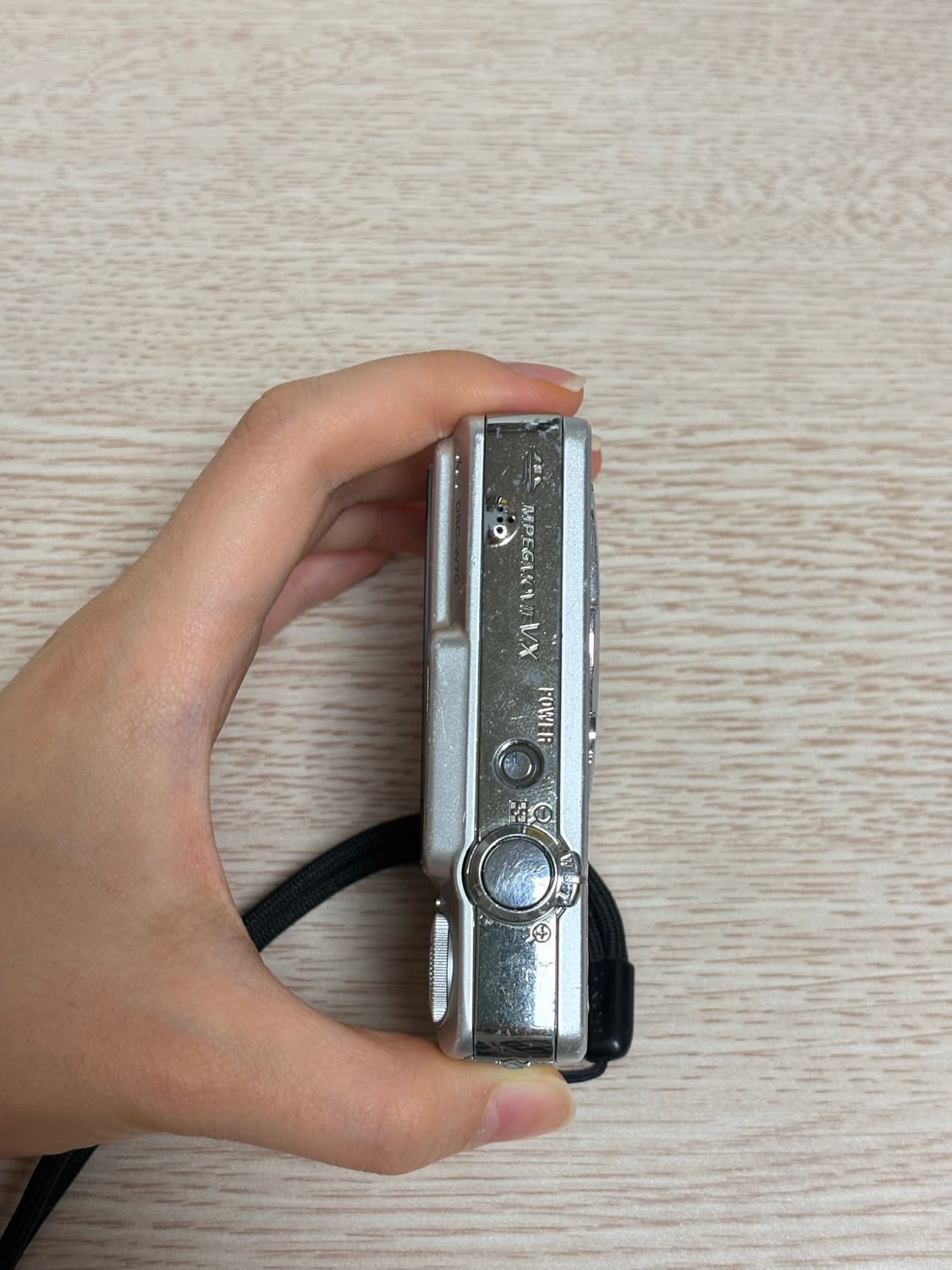 소니 사이버샷 DSC-W70 상품이미지4