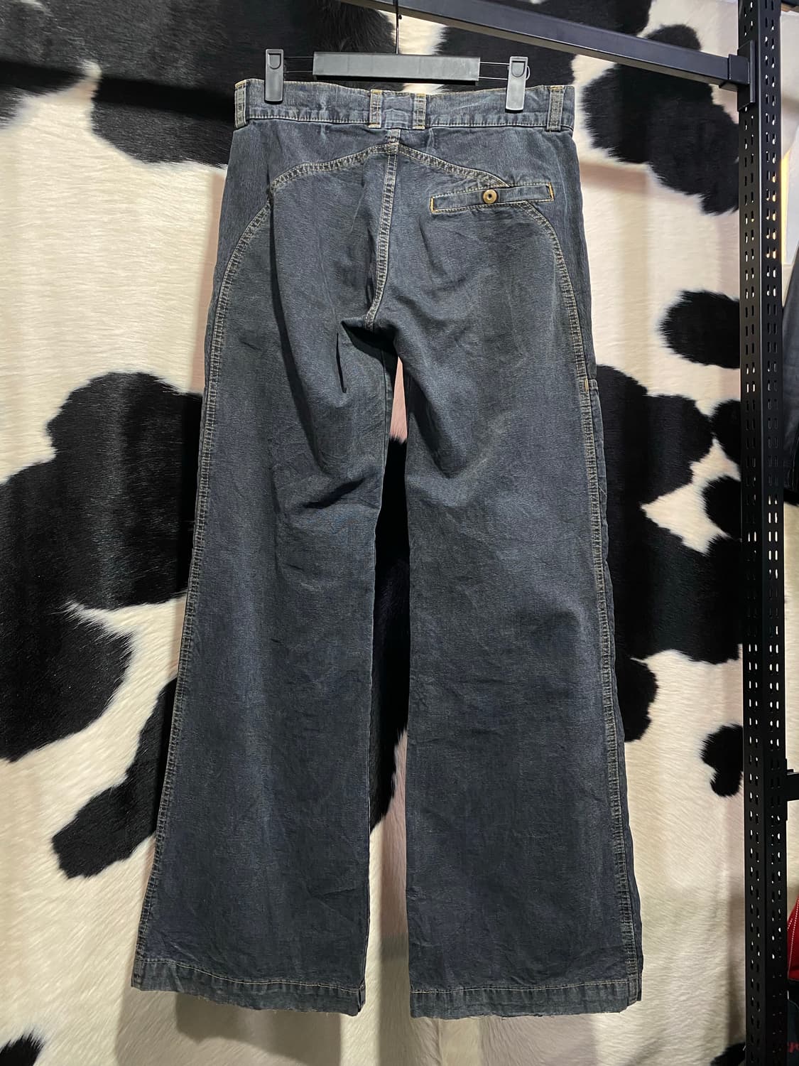 Slang 백 절개 디테일 로우라이즈 팬츠 상품이미지6