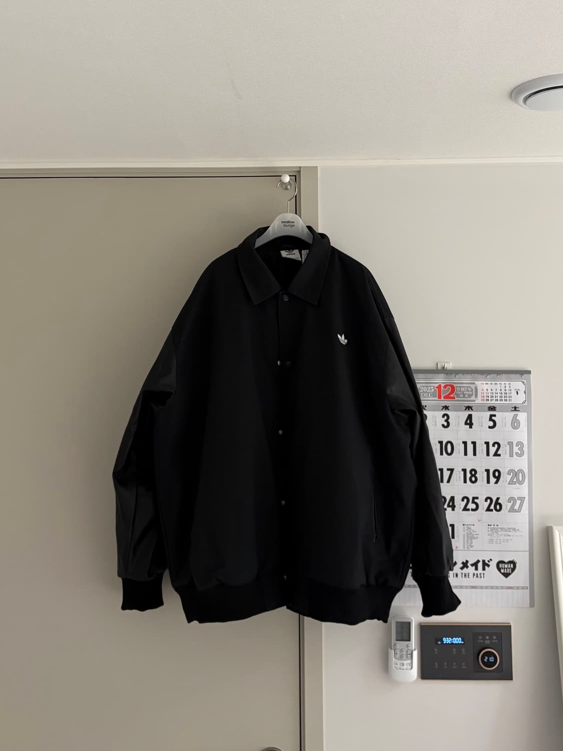 아디다스 윈터 바시티 자켓 상품이미지1