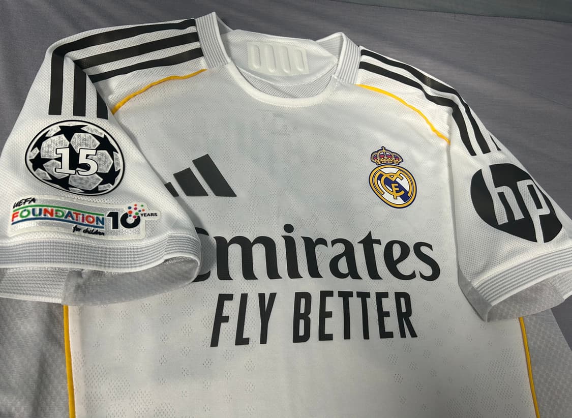 25/26 레알 마드리드 홈 어센틱 유니폼 상품이미지4