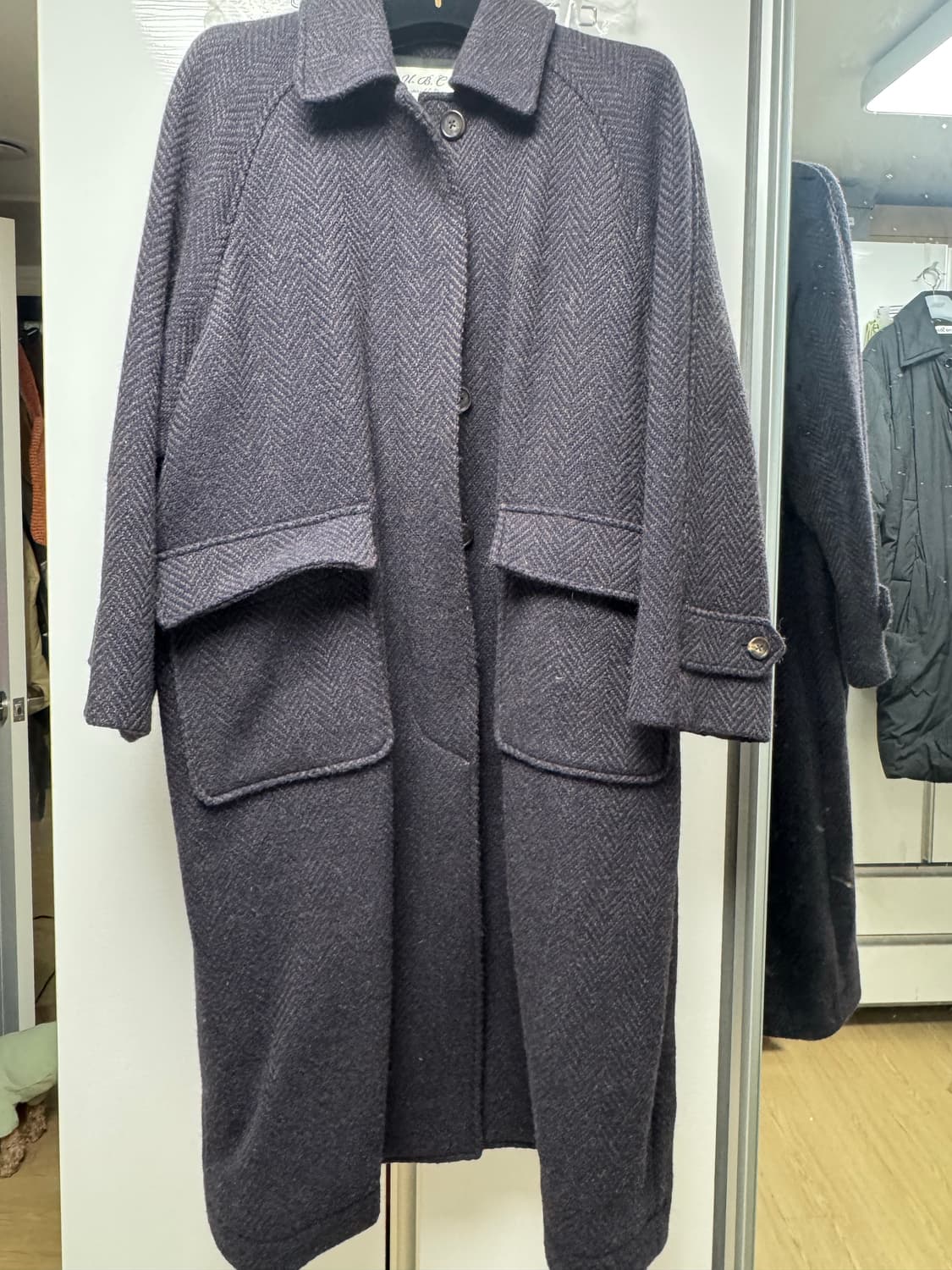 얼바닉30 벨몬트 코트 1회 착용 상품이미지2