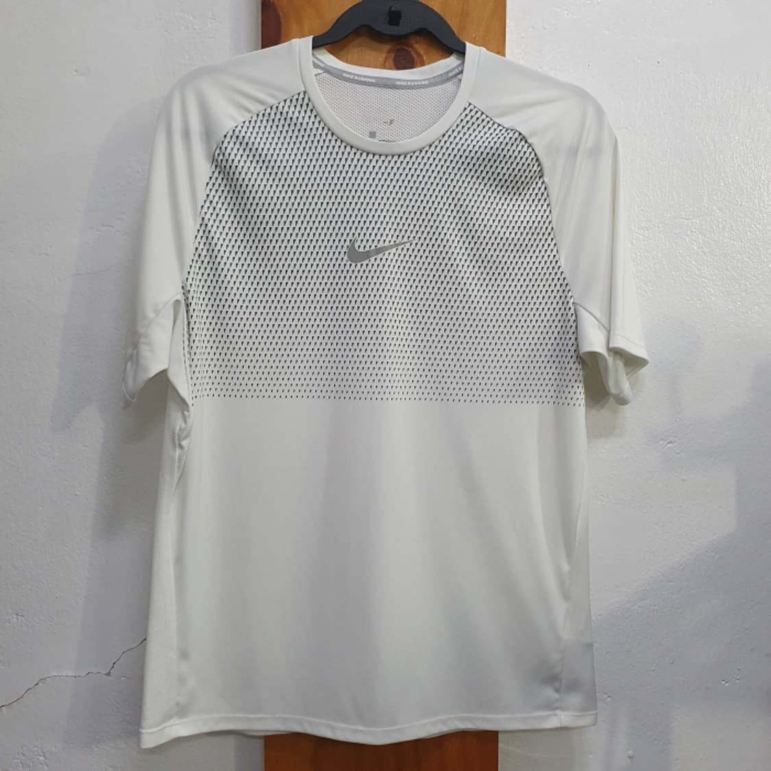 나이키 반팔 런닝티(100) 상품이미지1