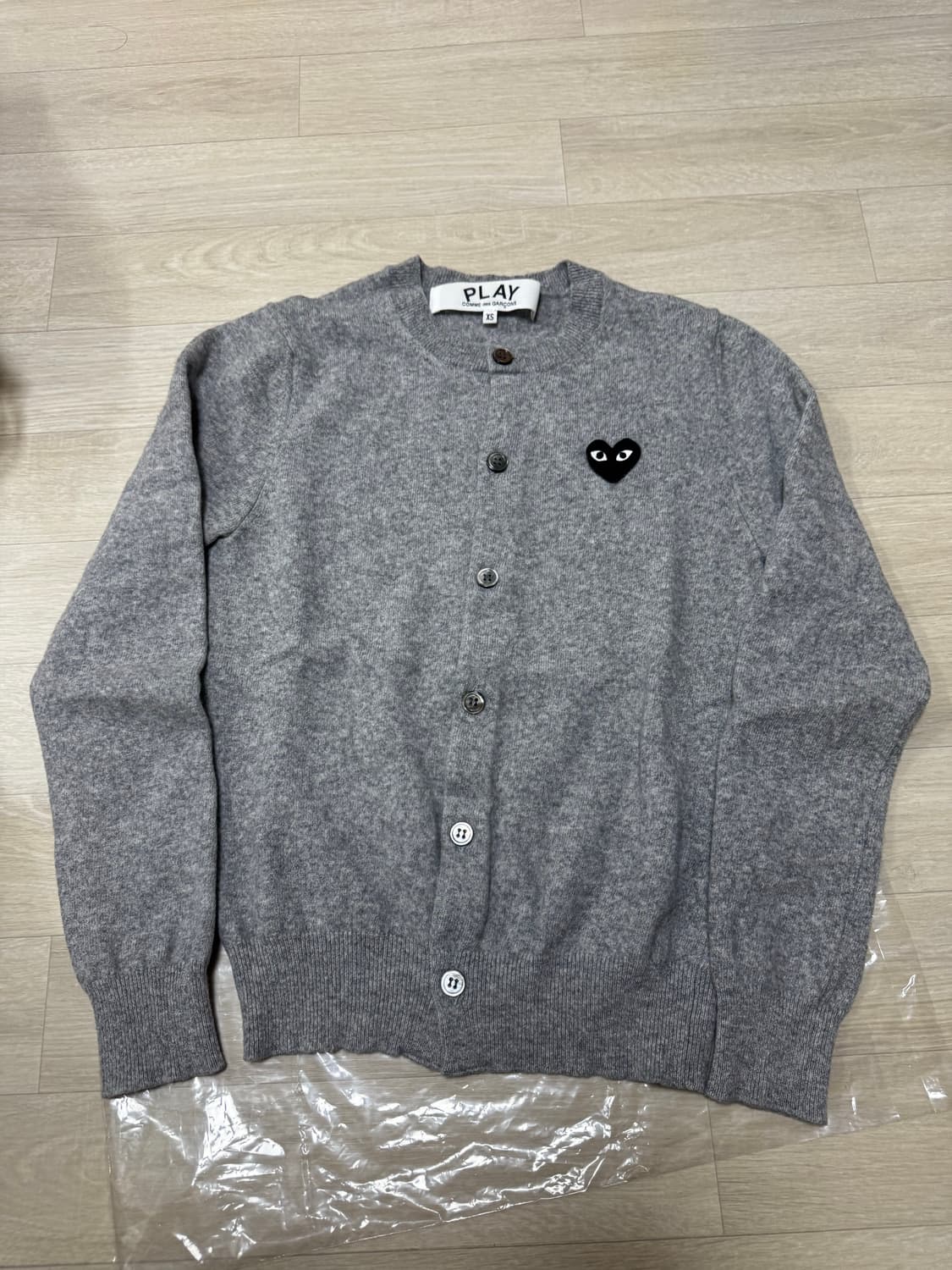 [xs] 꼼데가르송 그레이 가디건 블랙와펜 AX-N023 상품이미지1